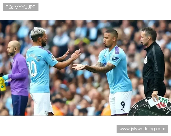 成都与杭州极限运动队赛后复盘探讨灵活性表现与战术调整