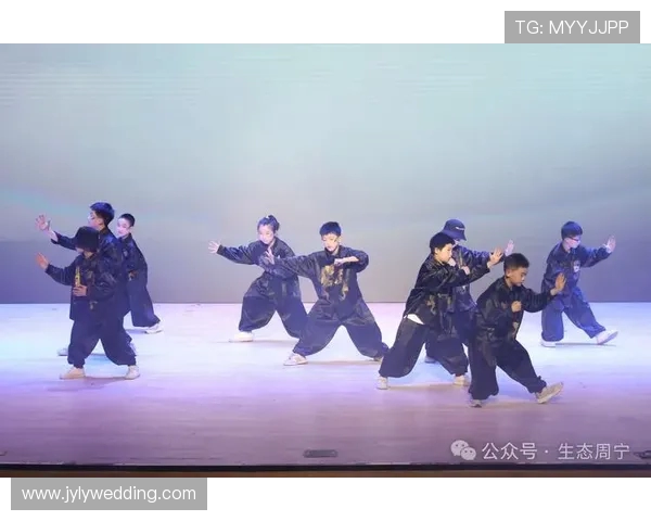 街舞文化的力量：深入分析上海街舞队员的心理素质与团队协作