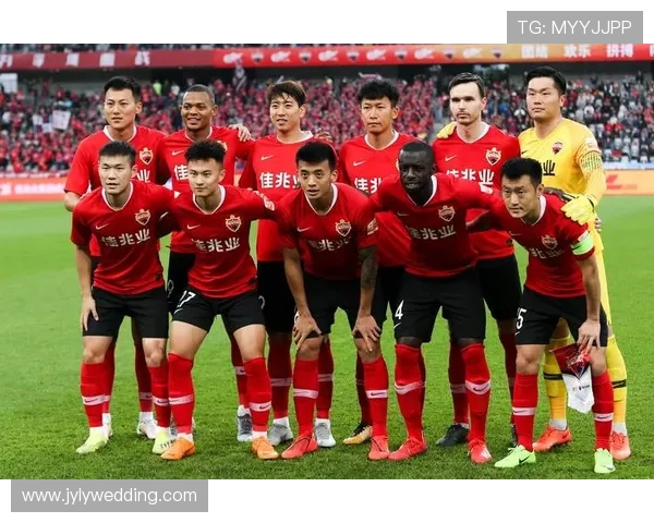 赛后分析：杭州篮球队与深圳篮球队的精彩对决与战术反思