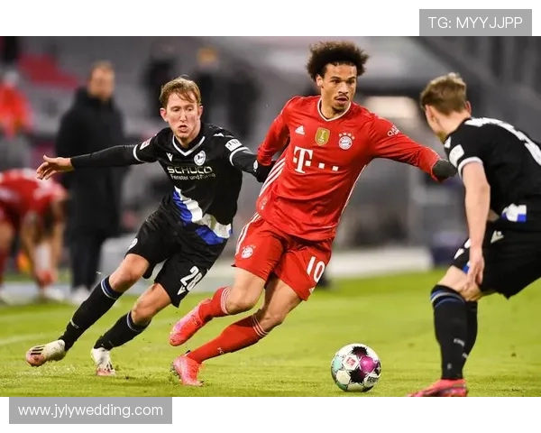 德甲焦点战拜仁慕尼黑迎战汉诺威96争夺胜利荣耀