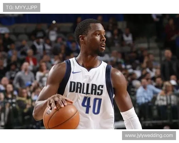 热火小牛第六场激战回顾关键时刻的决策与表现分析 热火小牛第六场激战回顾关键时刻的决策与表现分析