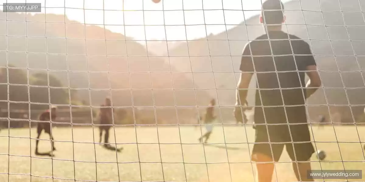 🎉 弹幕、解说、回放,直播乐趣不止于观看!